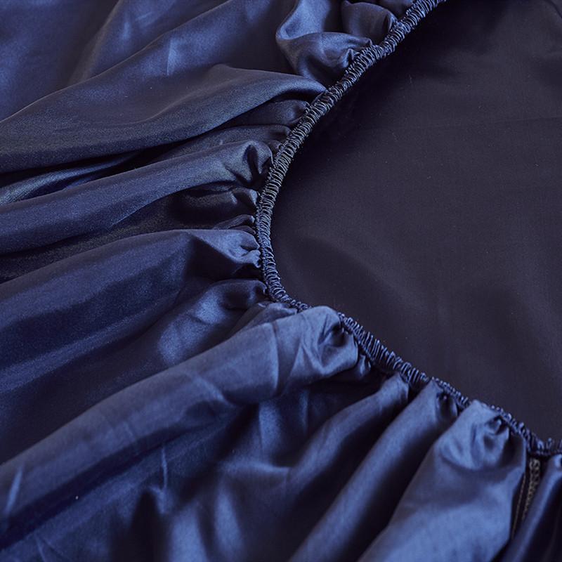 Essential Silk Bedsheets